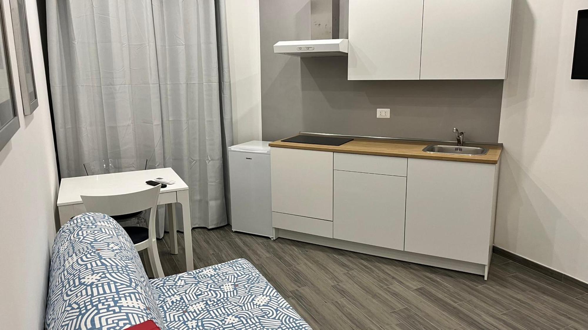 White 2 Apartment Терни Екстериор снимка