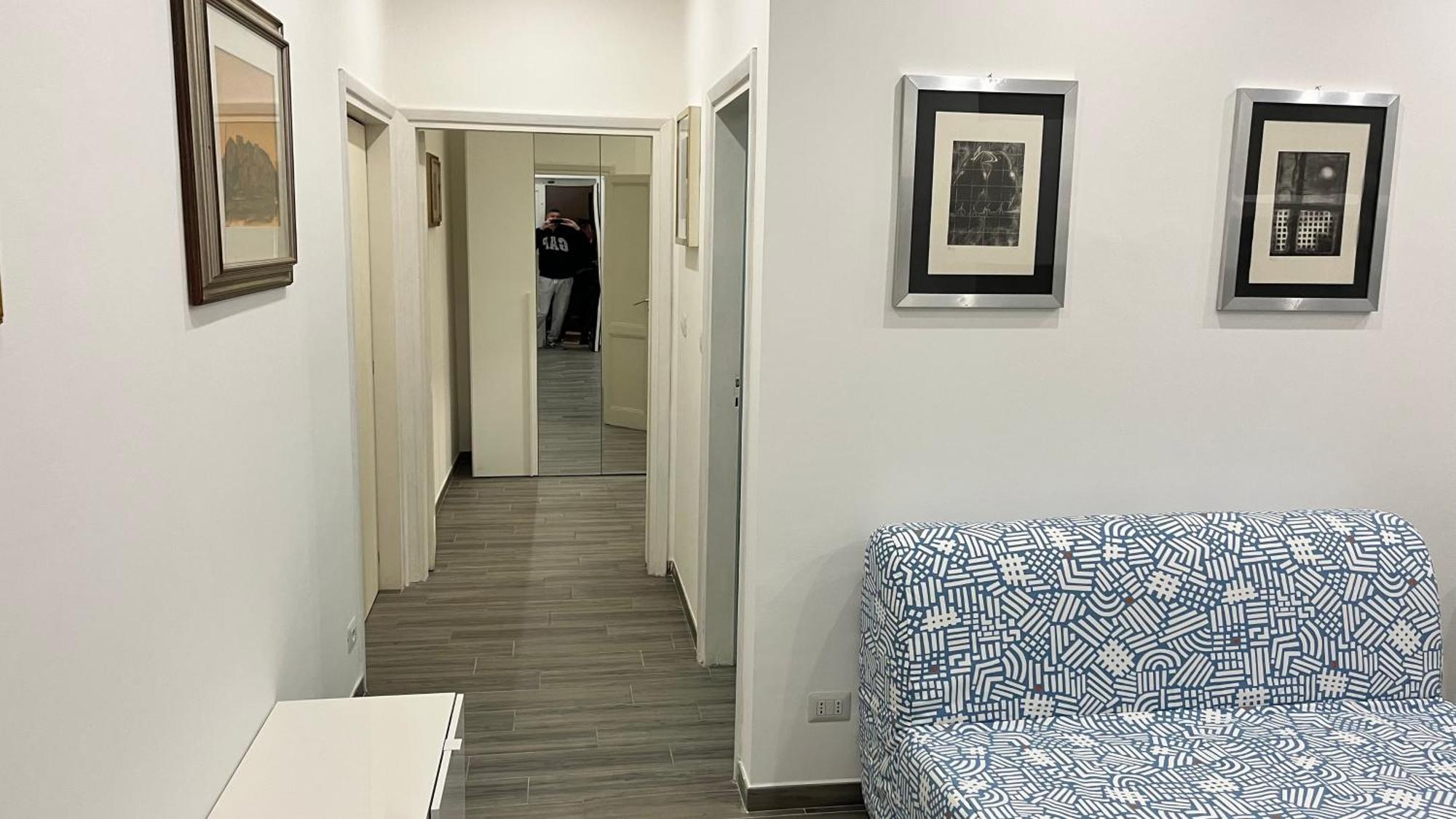White 2 Apartment Терни Екстериор снимка